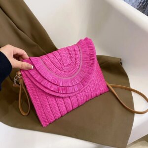 Woven Wind Clutch