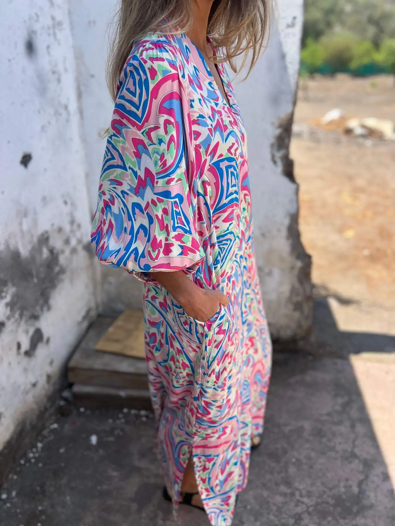 Spring Women's Long Sleeve Casual Style Polyester Material 2025 New Fashion Printed Leopard Pattern V-neck Loose Boho Robe Dress