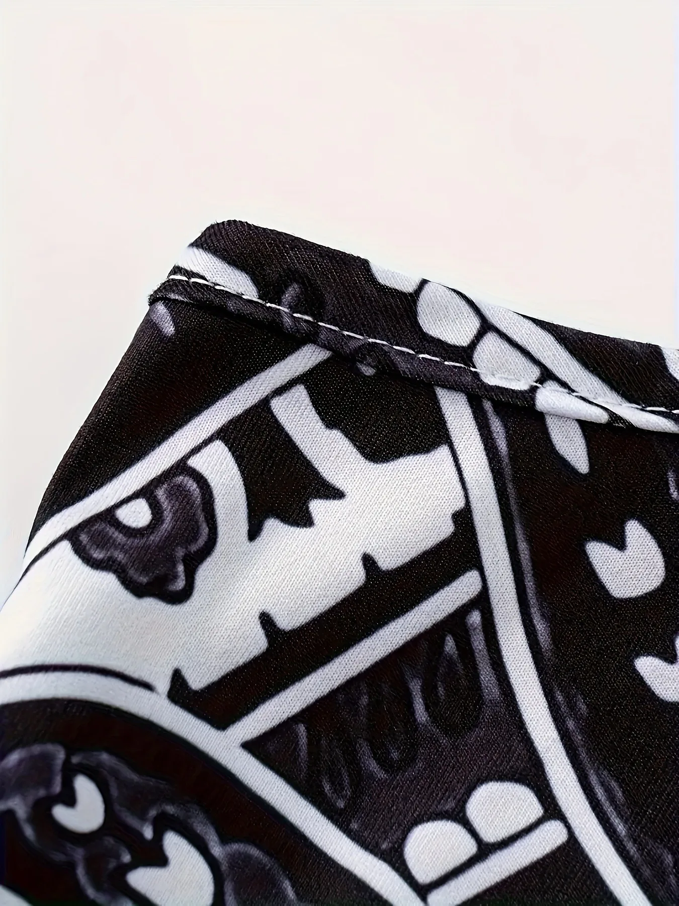 2024 Cross border New Flower Printed V-neck Strap Dress with Exotic Bohemian Vacation Style Elegant Long Style