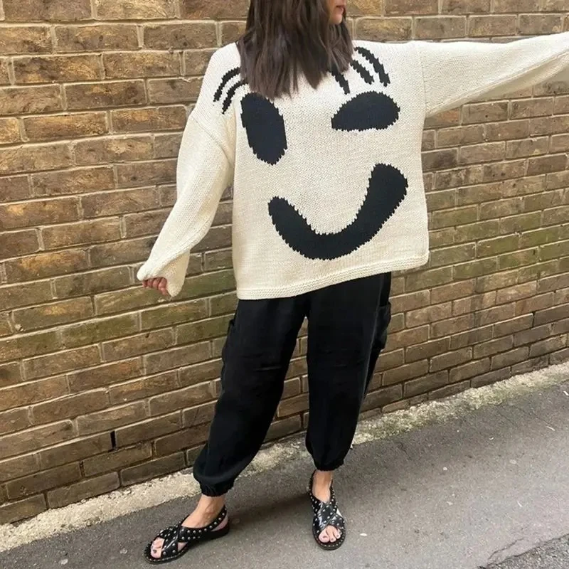 New 2024 Autumn Women's Oversized Sweaters O Neck Knitwear Long Sleeve Loose Fit Pullovers Female Casual Smile Boho Sweater Tops