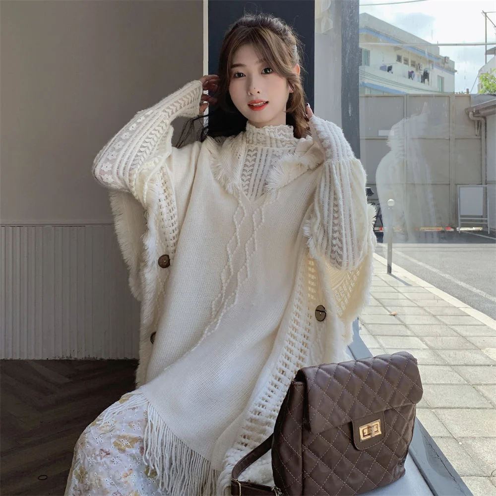 Women Knitting Poncho Capes Autumn Winter New Female Bohemian Poncho Cloak Retro Montage Winter Clothing New Cloak