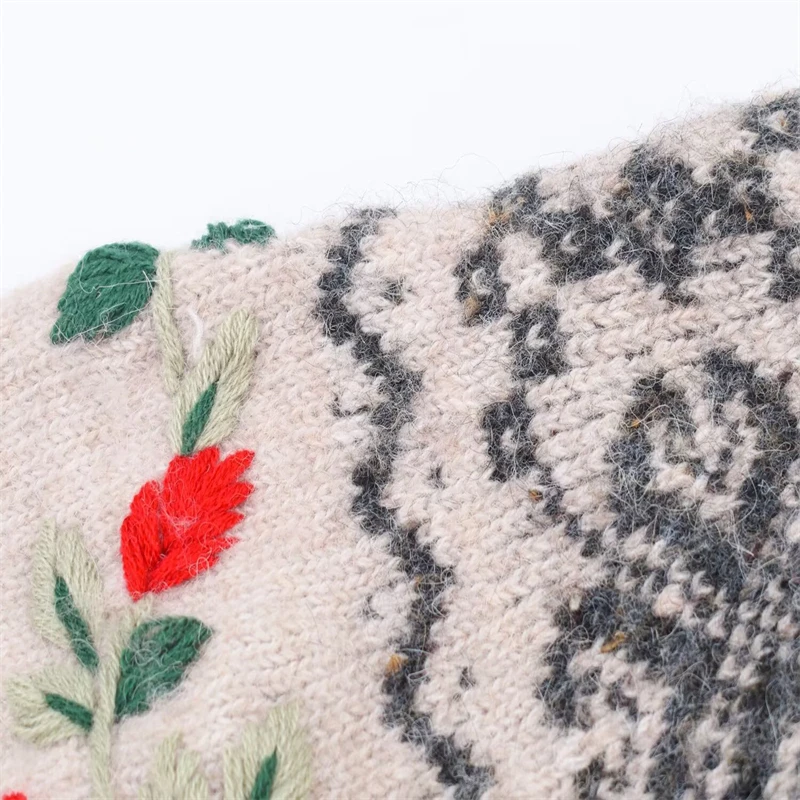 Vintage Floral Embroidered Knit Sweater, Women's Short Sleeve Fair Isle Pattern Pullover, Casual Boho Style Jumper for Autumn/Wi