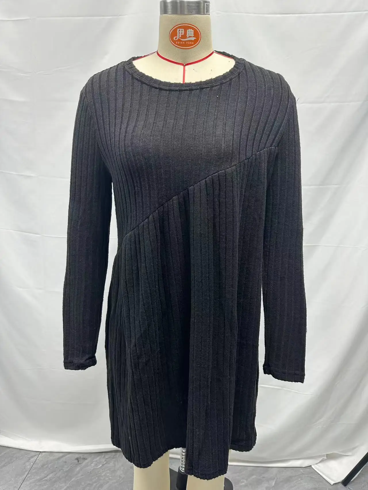2025 Autumn/Winter Bohemian Irregular Brushed Ribbed Solid Color Dress for Women