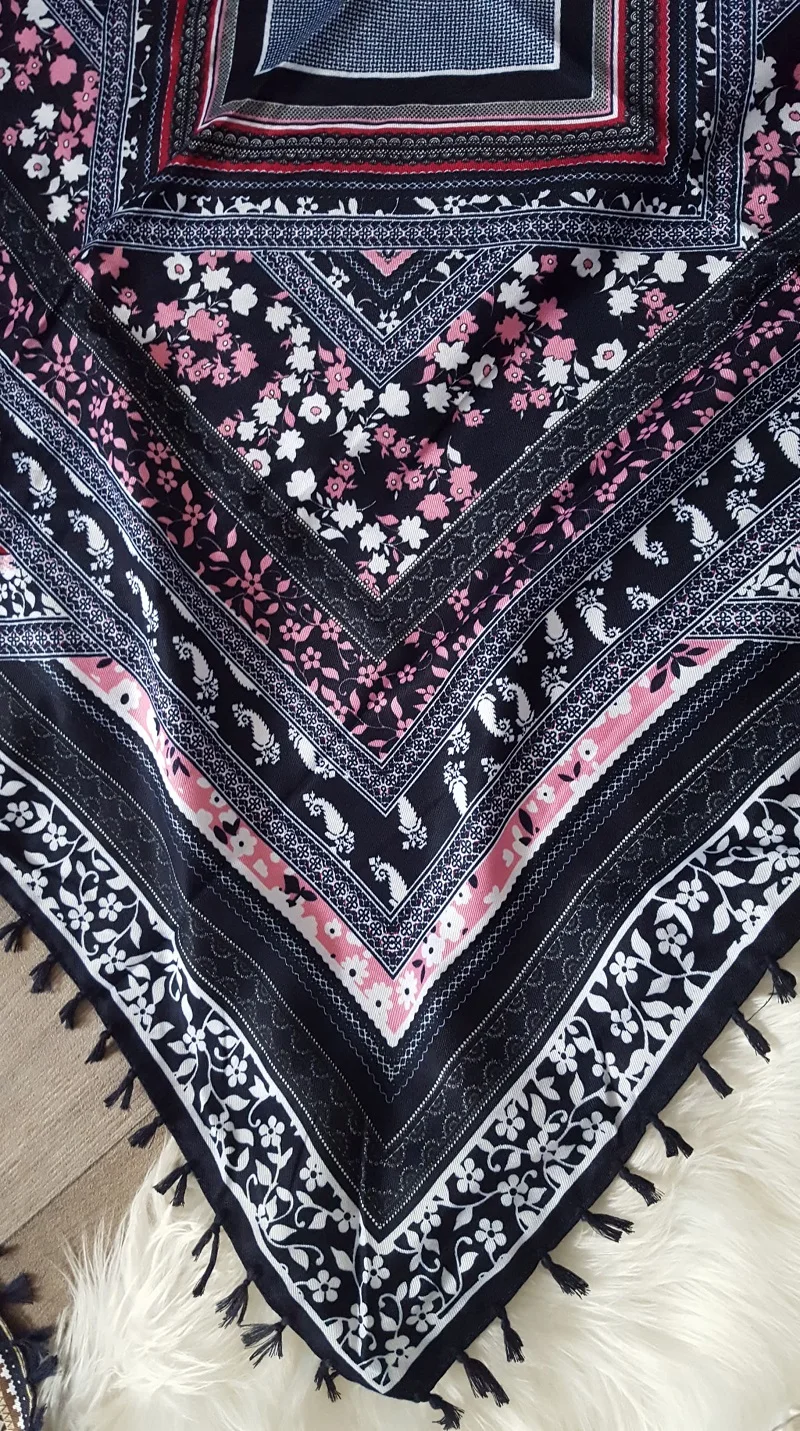 Big Square Handkerchief Boho Cotton Tassel Large Beach Russian Women's Scarf Winter Bohemian Floral Neck Wrap 115cm Foulard