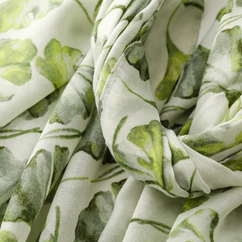 New Luxury Maple Leaf Print Women Long Viscose Scarf Bohemian Autumn and Winter Cotton Linen Shawl Lady Tassel Muslim Hijab Wrap