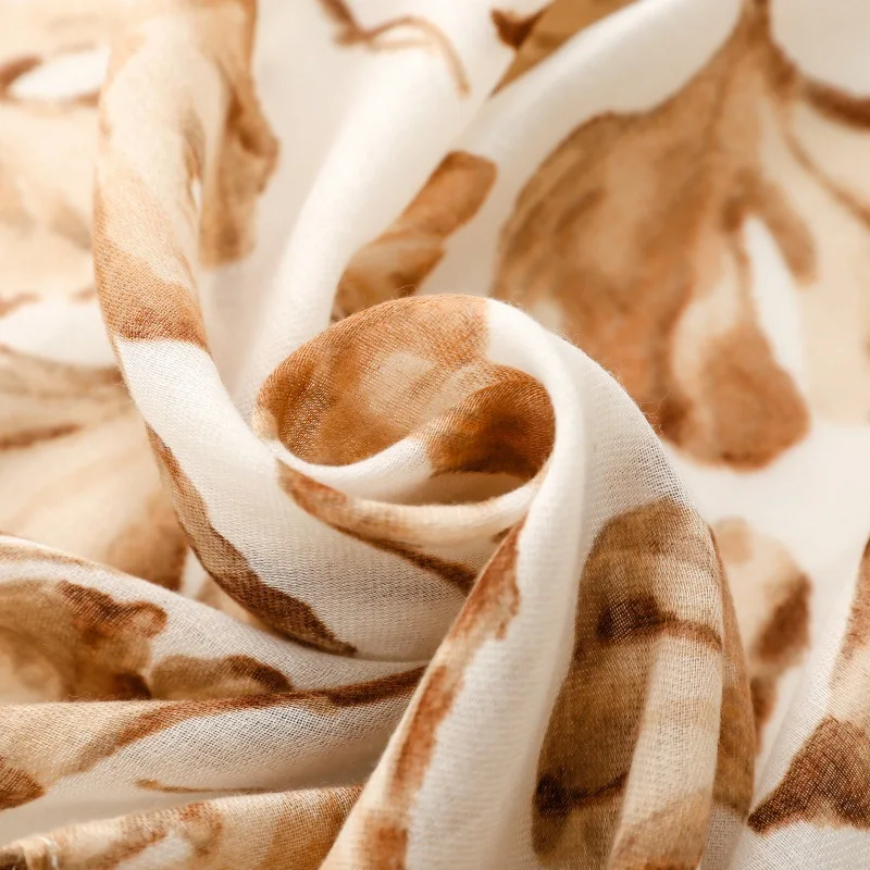 New Luxury Maple Leaf Print Women Long Viscose Scarf Bohemian Autumn and Winter Cotton Linen Shawl Lady Tassel Muslim Hijab Wrap