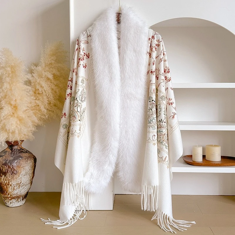 Palace Pattern Embroidered Pattern Plush Collar Scarf Women's Autumn and Winter Boho Style Scarf Warm Embroidered Shawl Cloak