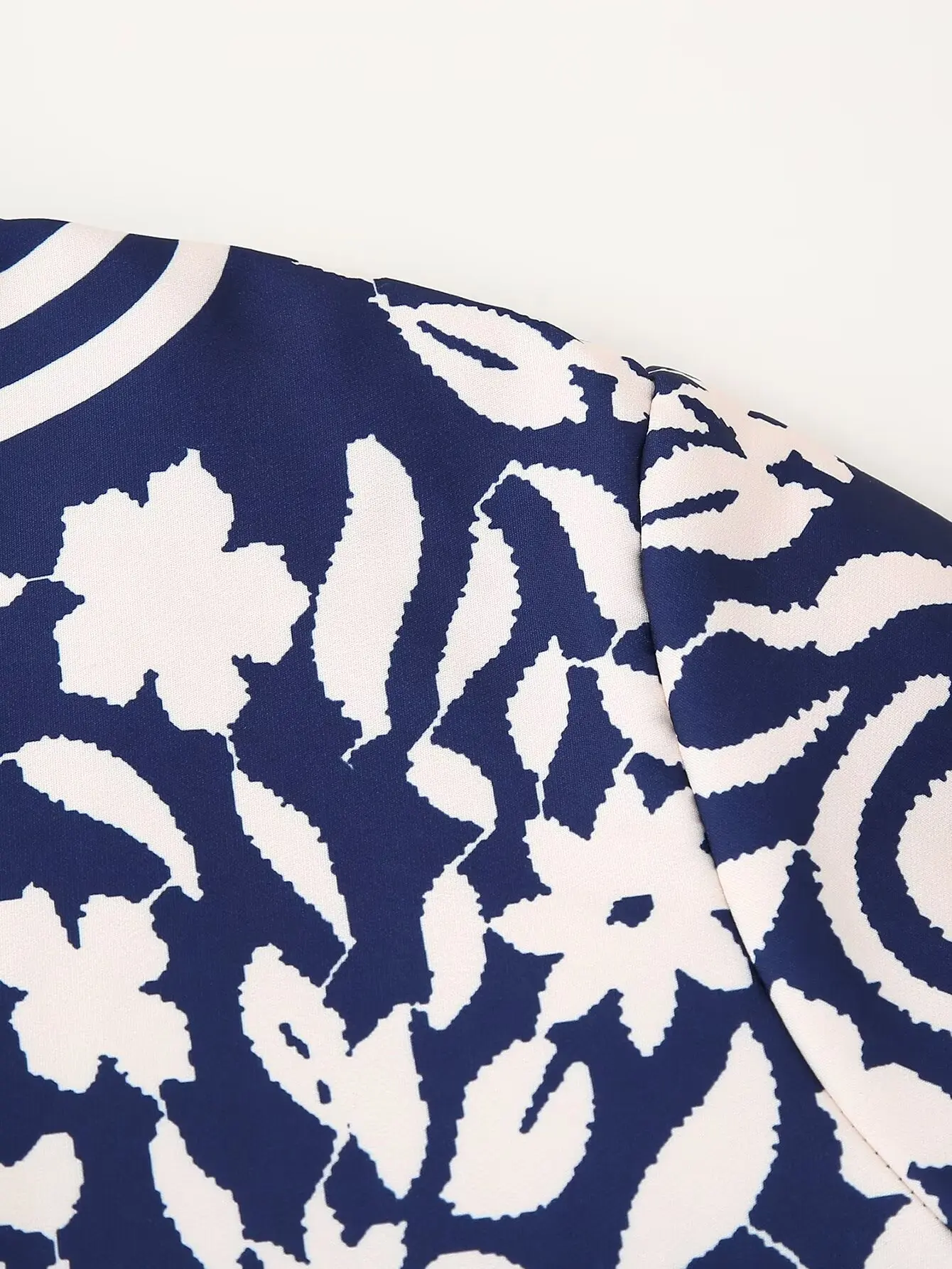 2024 Autumn Ethnic Blue White Floral Print Round Collar Coat BOHO Women Front Open Stitching Full Sleeve Loose Jacket Outerwear