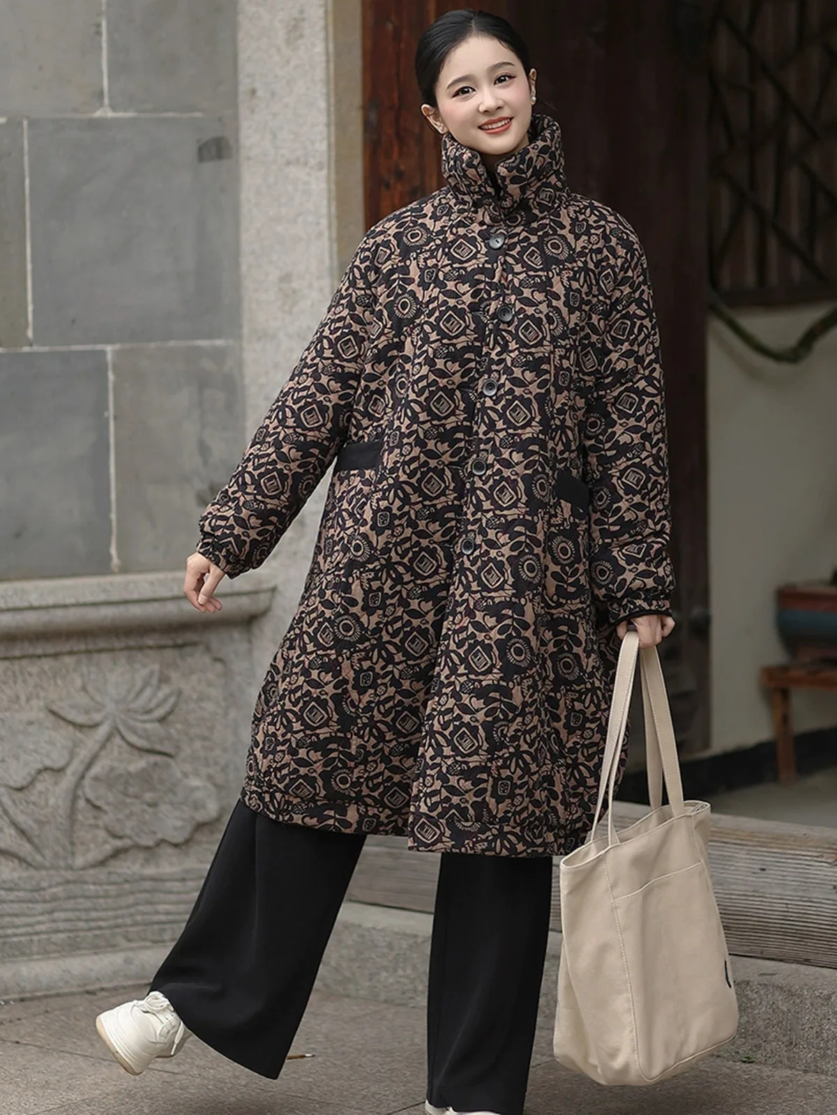 Women Fleece Lined Loose Jacket Boho Flower Printed High collar Button Down Retro Long Overcoat with Pockets Warm Winter Outwear