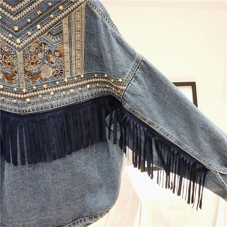 Bohemia Rivet Embroidery Tassels Denim Jacket Women Cowboy Outerwear Spring Autumn Vintage Blue Big Pocket Jeans Jacket Female