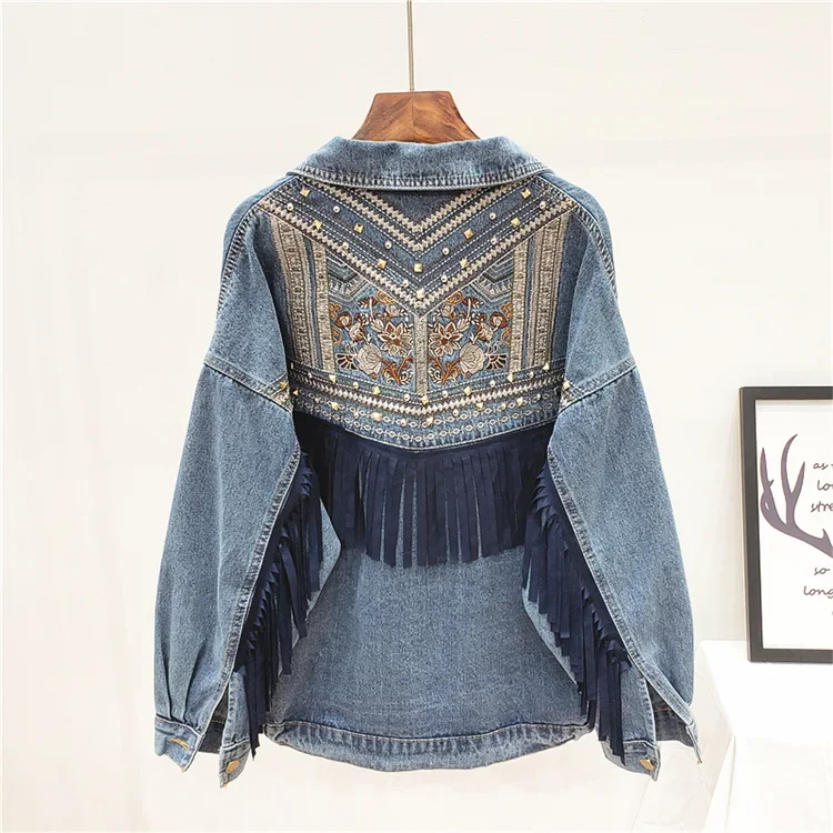 Bohemia Rivet Embroidery Tassels Denim Jacket Women Cowboy Outerwear Spring Autumn Vintage Blue Big Pocket Jeans Jacket Female