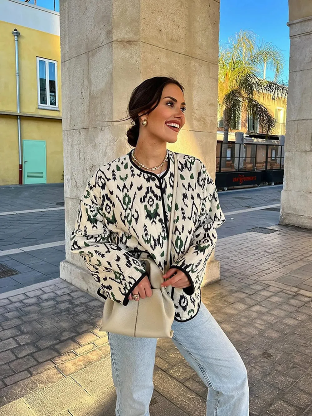 Women's Quilted Round Collar Jacket Autumn and Winter New Bohemian Style Short Printed Jacket Fashion Temperament Women's