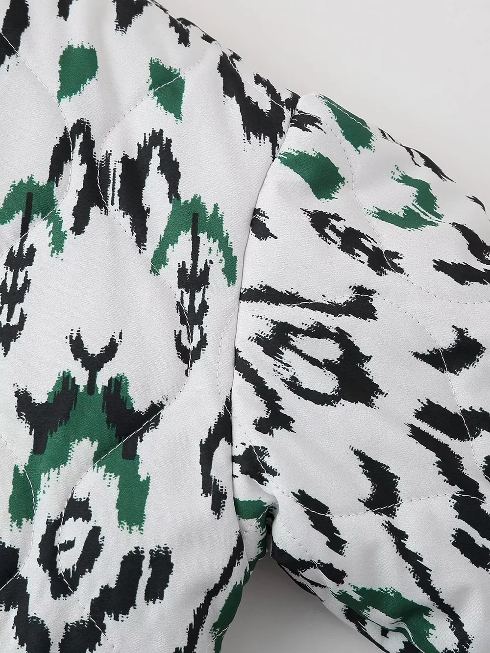 Women's Quilted Round Collar Jacket Autumn and Winter New Bohemian Style Short Printed Jacket Fashion Temperament Women's