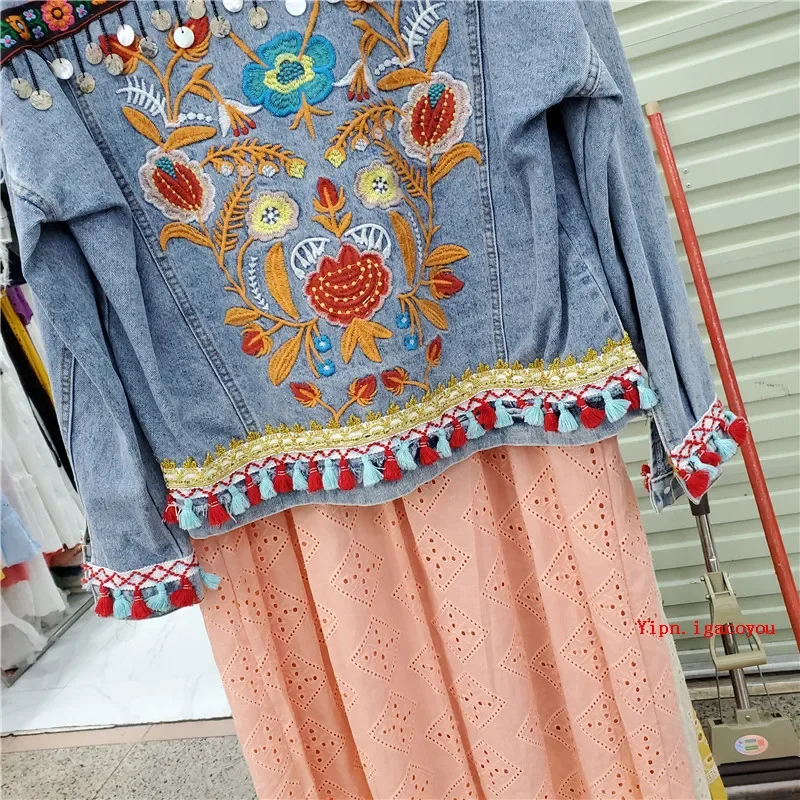 Boho Vintage Flower Embroidery Women Denim Jacket Spring Autumn 2025 Sequin Tassel Frayed Burrs Jean Jacket Loose Casual Fashion