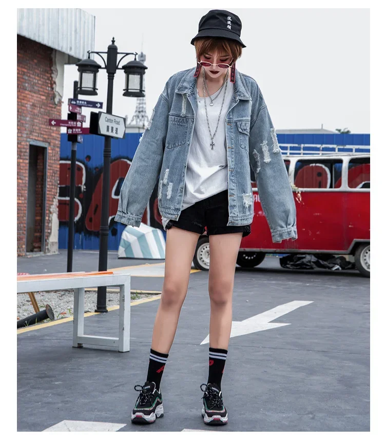 Boho Letter Embroidery Patch Splice Holes Big Pocket Denim Jacket Women Vintage Blue Streetwear Hip Hop Style Female Jeans Coat