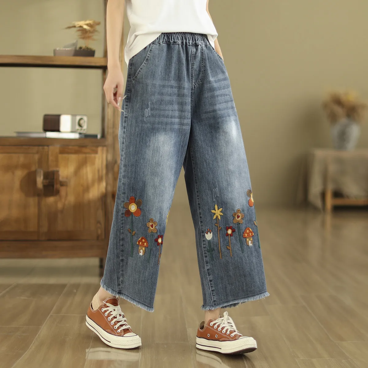 Ethnic Butterfly Embroidery Jeans for Women Japan Style Vintage Boho Denim Straight-leg Pants Fringe Straight Jeans Trousers