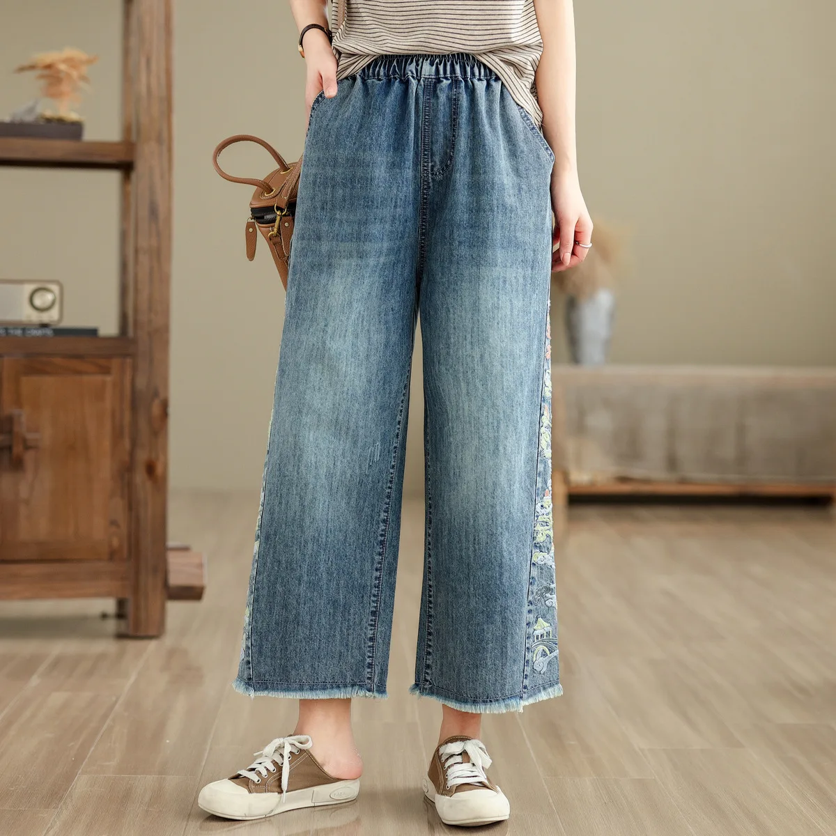 Ethnic Butterfly Embroidery Jeans for Women Japan Style Vintage Boho Denim Straight-leg Pants Fringe Straight Jeans Trousers