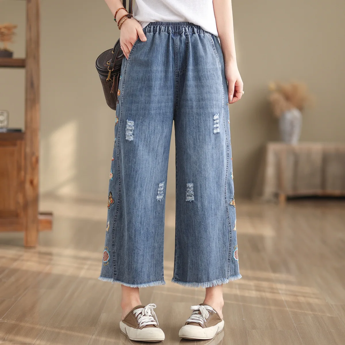Ethnic Butterfly Embroidery Jeans for Women Japan Style Vintage Boho Denim Straight-leg Pants Fringe Straight Jeans Trousers