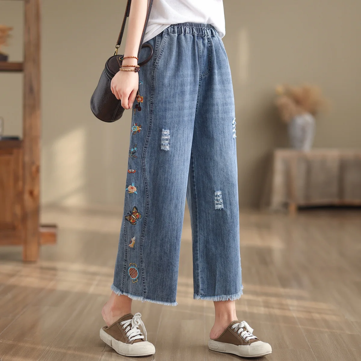Ethnic Butterfly Embroidery Jeans for Women Japan Style Vintage Boho Denim Straight-leg Pants Fringe Straight Jeans Trousers