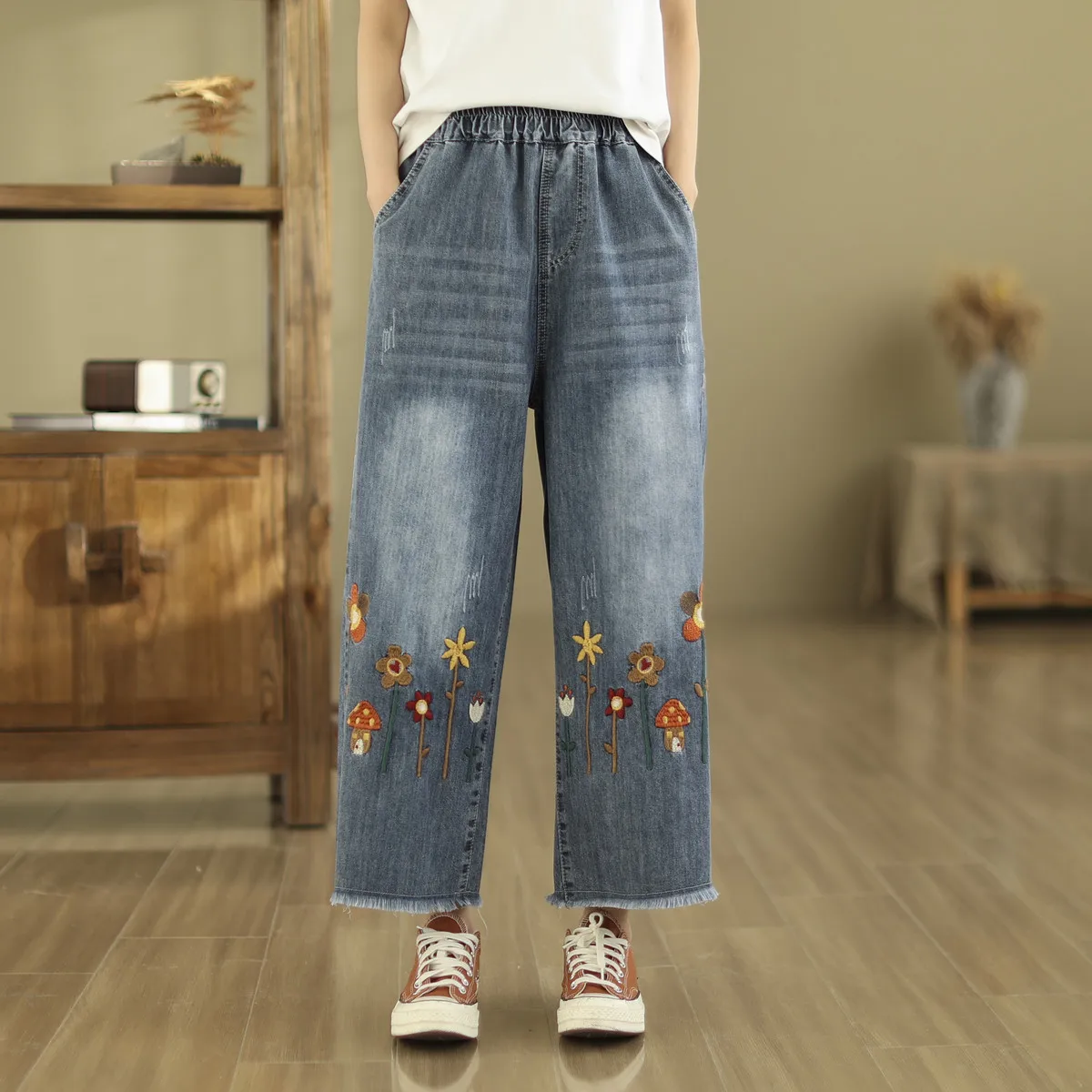 Ethnic Butterfly Embroidery Jeans for Women Japan Style Vintage Boho Denim Straight-leg Pants Fringe Straight Jeans Trousers