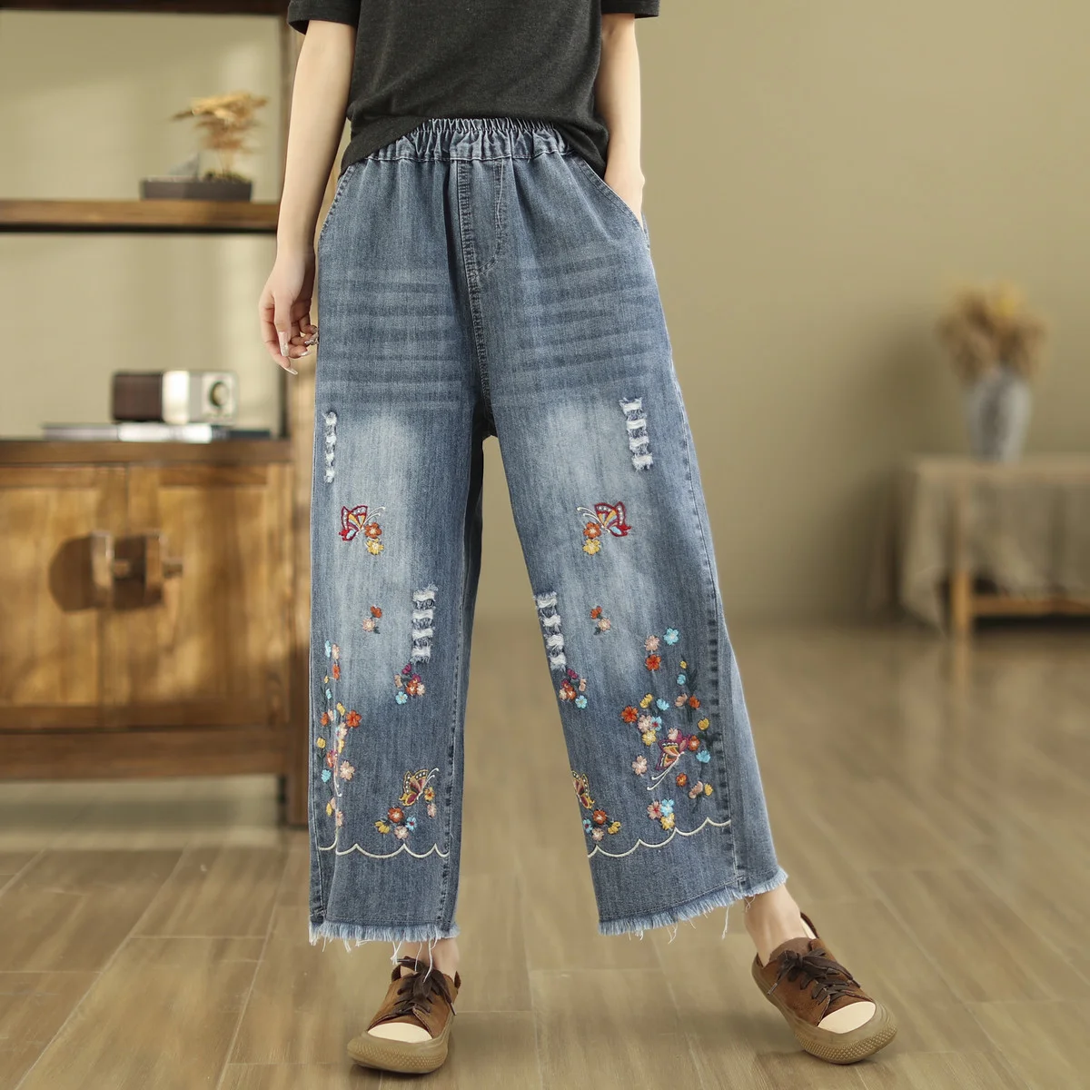Ethnic Butterfly Embroidery Jeans for Women Japan Style Vintage Boho Denim Straight-leg Pants Fringe Straight Jeans Trousers
