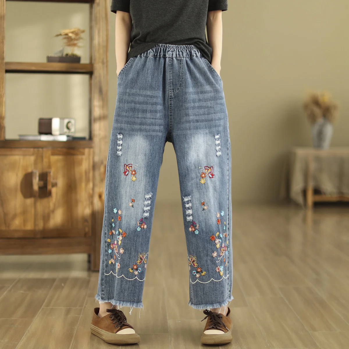 Ethnic Butterfly Embroidery Jeans for Women Japan Style Vintage Boho Denim Straight-leg Pants Fringe Straight Jeans Trousers
