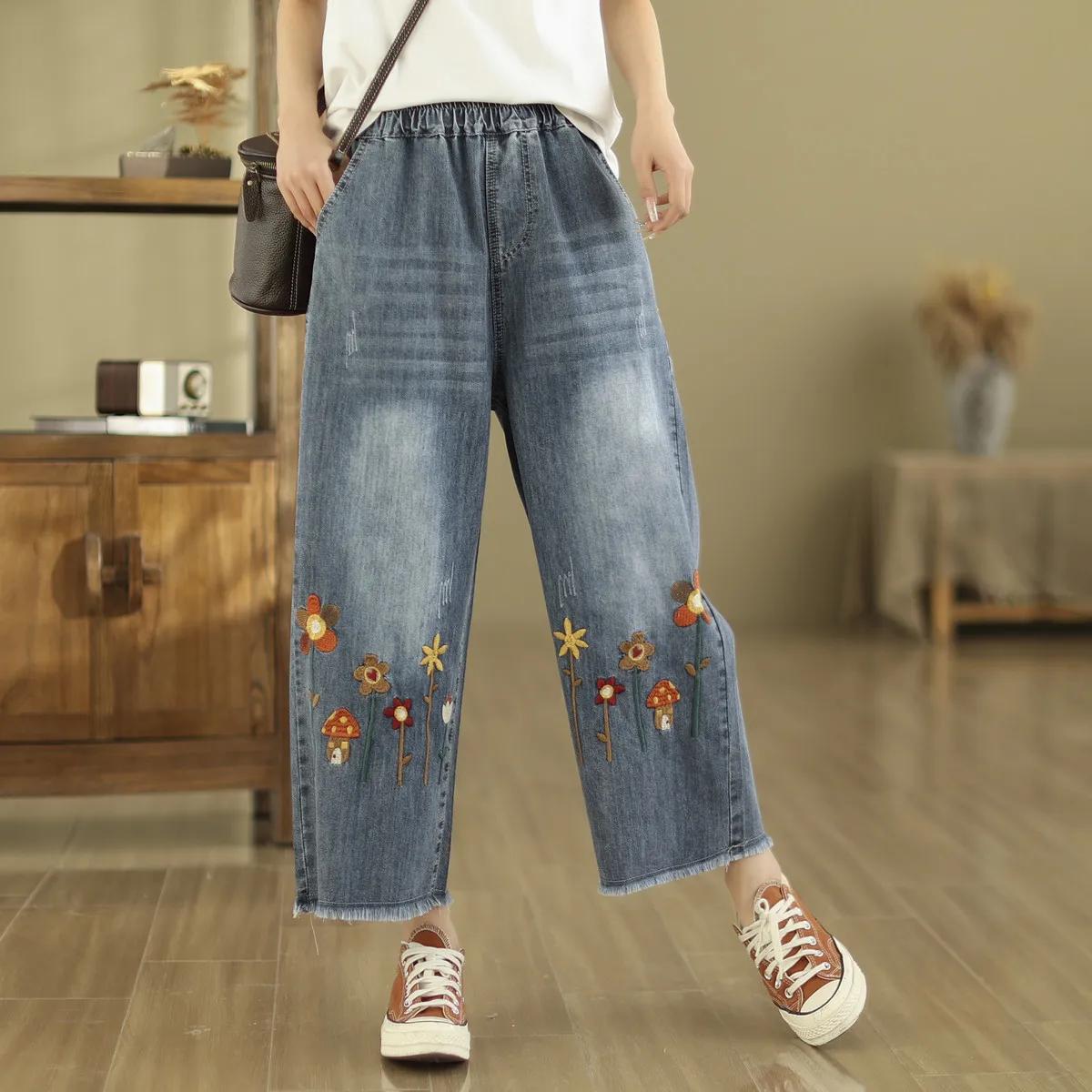 Ethnic Butterfly Embroidery Jeans for Women Japan Style Vintage Boho Denim Straight-leg Pants Fringe Straight Jeans Trousers