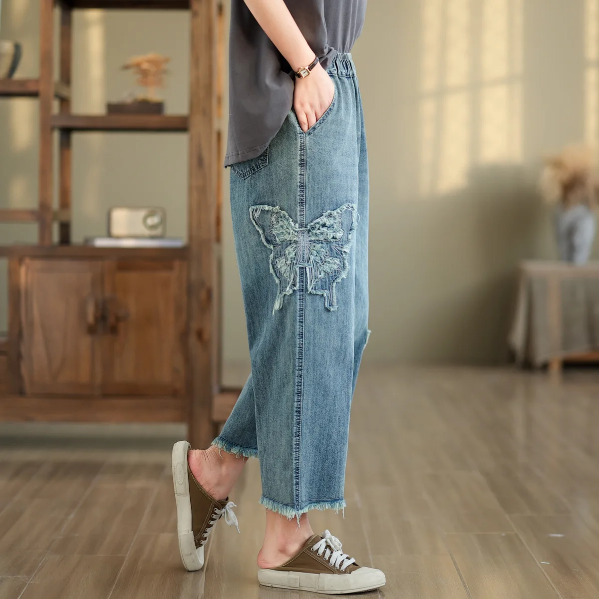 Ethnic Butterfly Embroidery Jeans for Women Japan Style Vintage Boho Denim Straight-leg Pants Fringe Straight Jeans Trousers