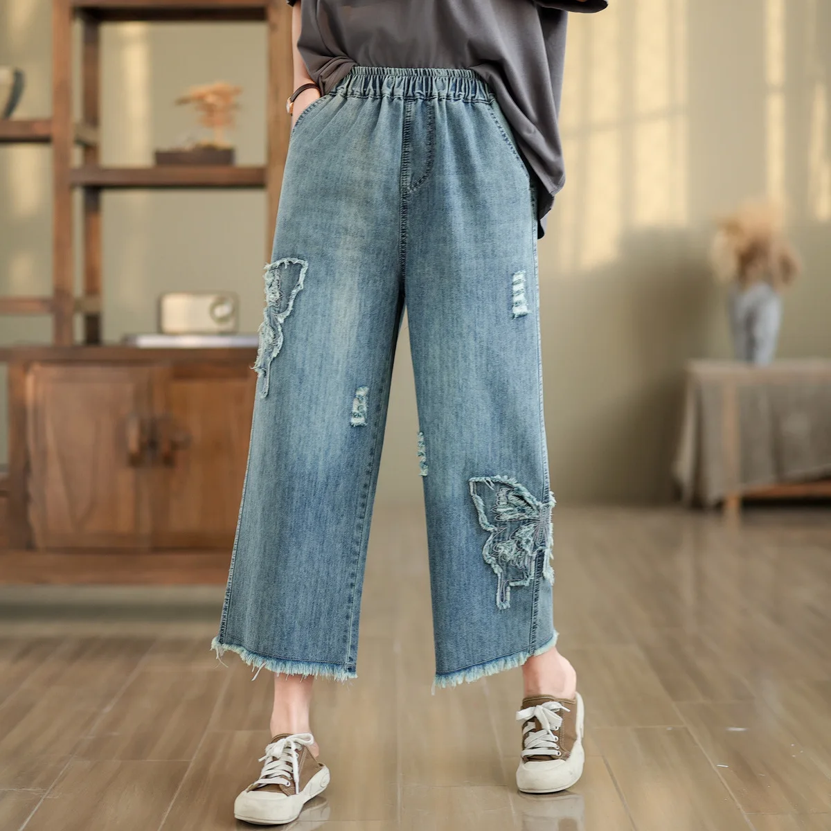 Ethnic Butterfly Embroidery Jeans for Women Japan Style Vintage Boho Denim Straight-leg Pants Fringe Straight Jeans Trousers