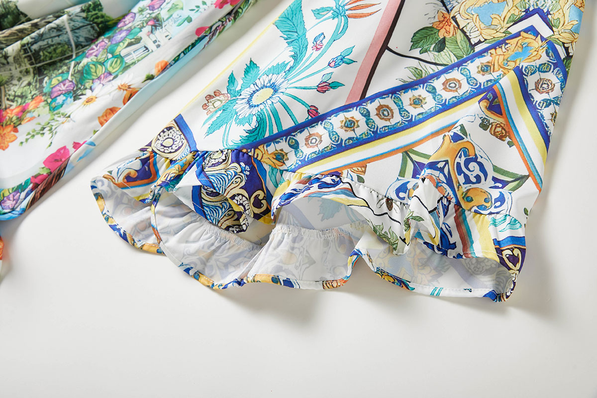 New Autumn Runway Gorgeous Flower Holiday Maxi Clothes Women's V Neck Flare Sleeve High Waist Flower Print Boho Long Dress New Autumn Runway Gorgeous Flower Holiday Maxi Clothes Women's V Neck Flare Sleeve High Waist Flower Print Boho Long Dress