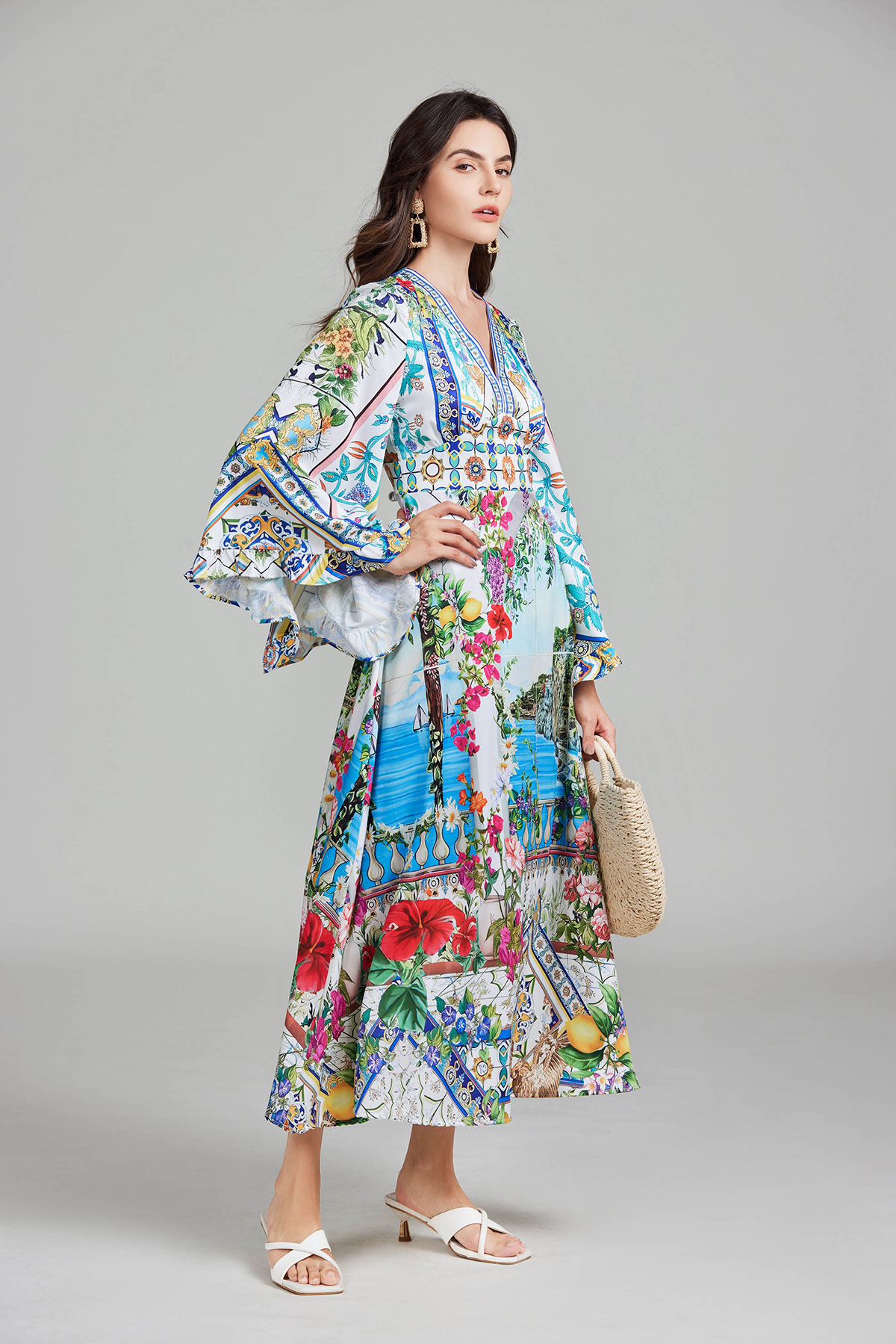 New Autumn Runway Gorgeous Flower Holiday Maxi Clothes Women's V Neck Flare Sleeve High Waist Flower Print Boho Long Dress New Autumn Runway Gorgeous Flower Holiday Maxi Clothes Women's V Neck Flare Sleeve High Waist Flower Print Boho Long Dress