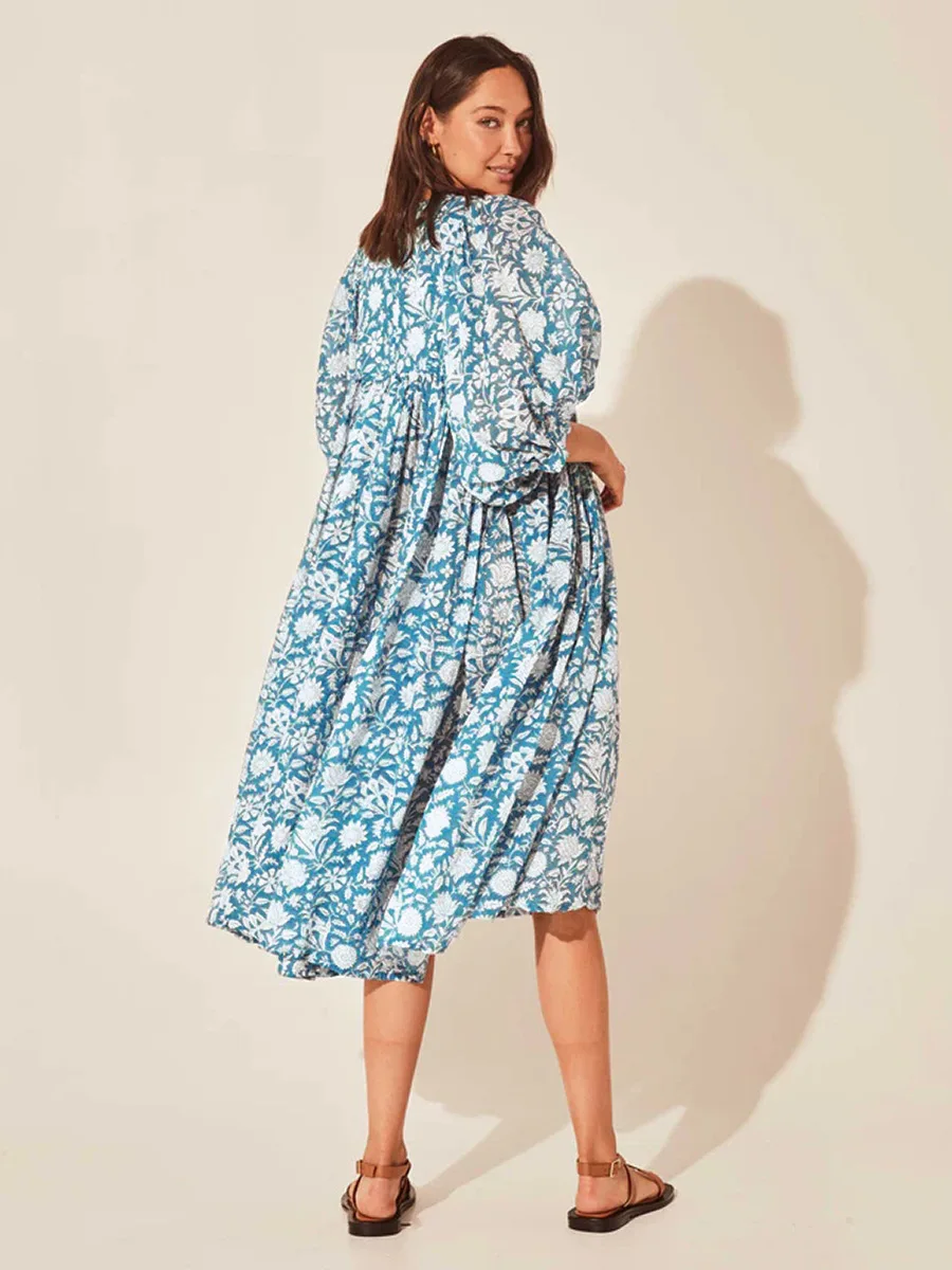 Women Bohemian Floral Print Maxi Dress Elegant 3/4 Sleeve O Neck Lace Up Loose Midi Dress Casual Vacation Beach Sundress 2023 Women Bohemian Floral Print Maxi Dress Elegant 3/4 Sleeve O Neck Lace Up Loose Midi Dress Casual Vacation Beach Sundress 2023