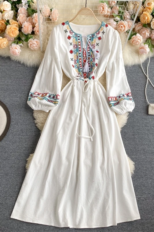 Spring Autumn Linen Lndie Folk Dress Woman Embroidery Long Sleeve Dress Elegant Boho White Clothes Dresses for Women GD629