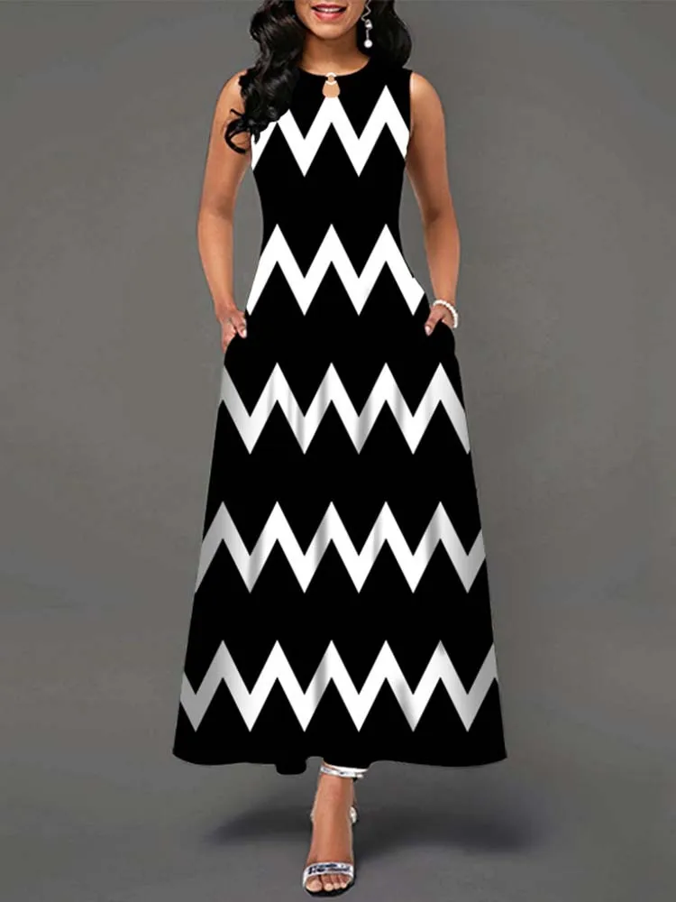 Elegant Summer Boho Long Dress Sleeveless Casual Floral Print Maxi Dress for Women Perfect for Beach Party