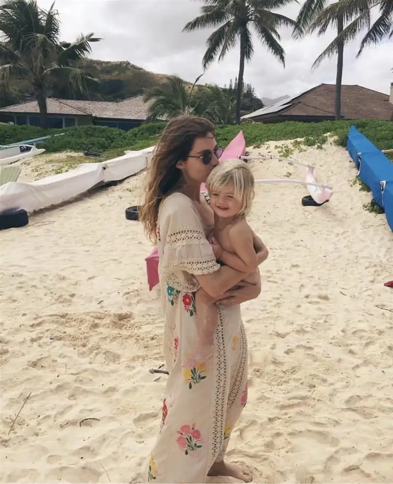 Vintage Cotton Linen Backless Long Floral Embroidery  Women Maxi Dress Hollow Out Patchwork Boho Gypsy Beach Dresses Summer