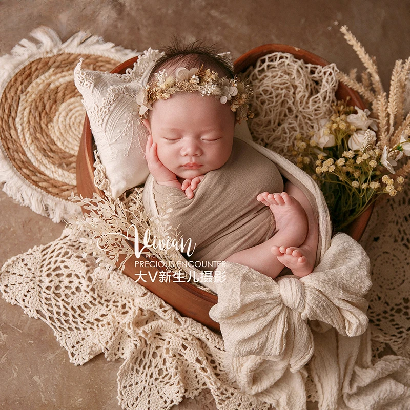 Newborn Photography Props Vintage Boho Style Set Backdrop Rattan Mat Hollow Tassel Blanket Floral Headband for Studio Photoshoot