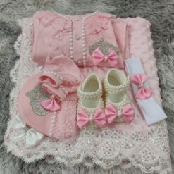 Newborn Baby Girl Coming Home Outfit