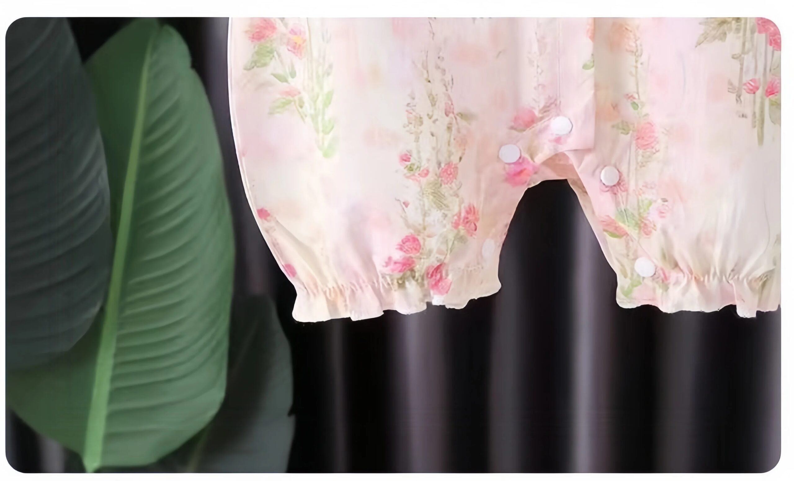 Summer Newborn Girl Bodysuit 0-3Y Baby Girl Flying Sleeve Floral Ruffled Shorts Romper for Infants Flower Decor Romper Clothes