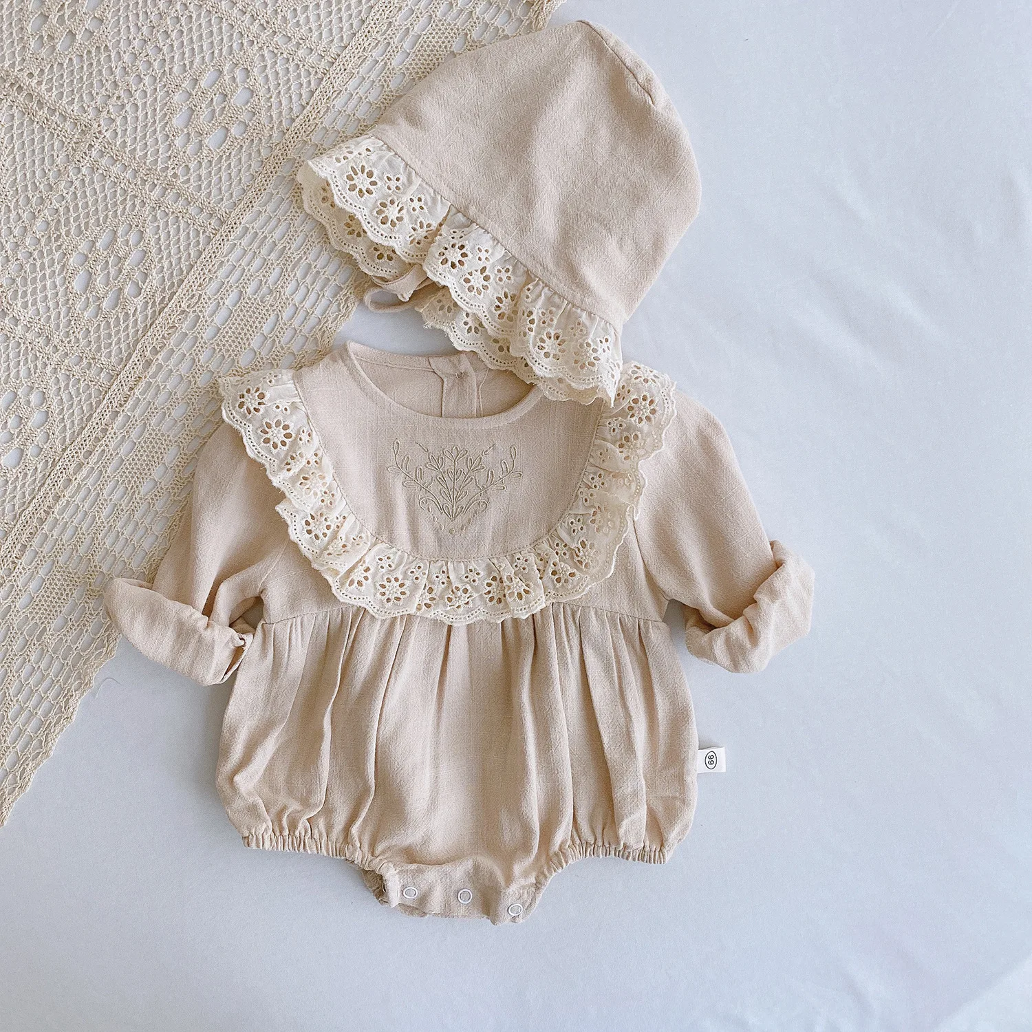 Spring Baby Girl Romper+Hat Bodysuit Outfits Long Sleeve 2Pcs Outfits Cotton Linen Lace Ruffles Girls Kids Clothing 0-24M