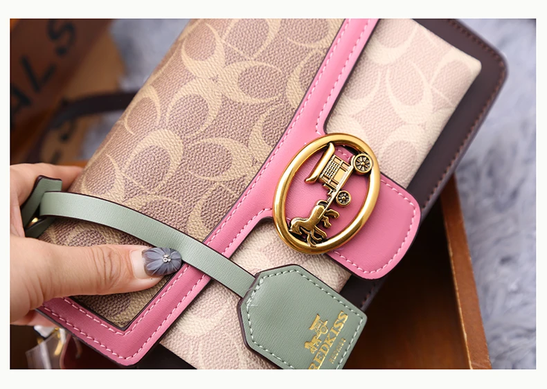 Light luxury women's bag 2025 new high-end color contrast single shoulder underarm bag designer fashionable crossbody small squa