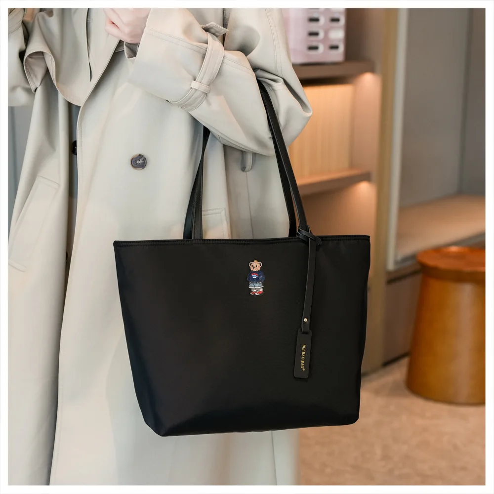 Beibaobao 2024 Autumn New Large Capacity Women's Single Shoulder Handbag Commuter Versatile Classic Outdoor Travel Tote Bag