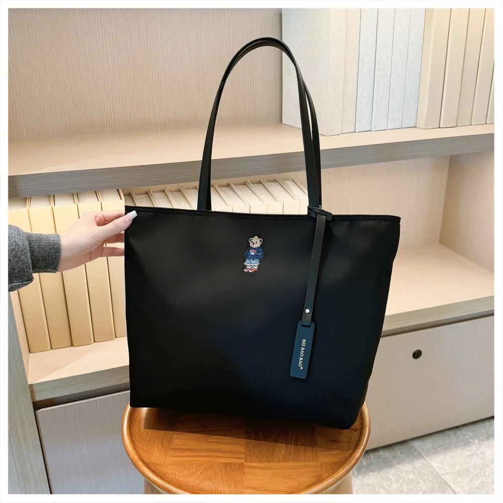 Beibaobao 2024 Autumn New Large Capacity Women's Single Shoulder Handbag Commuter Versatile Classic Outdoor Travel Tote Bag