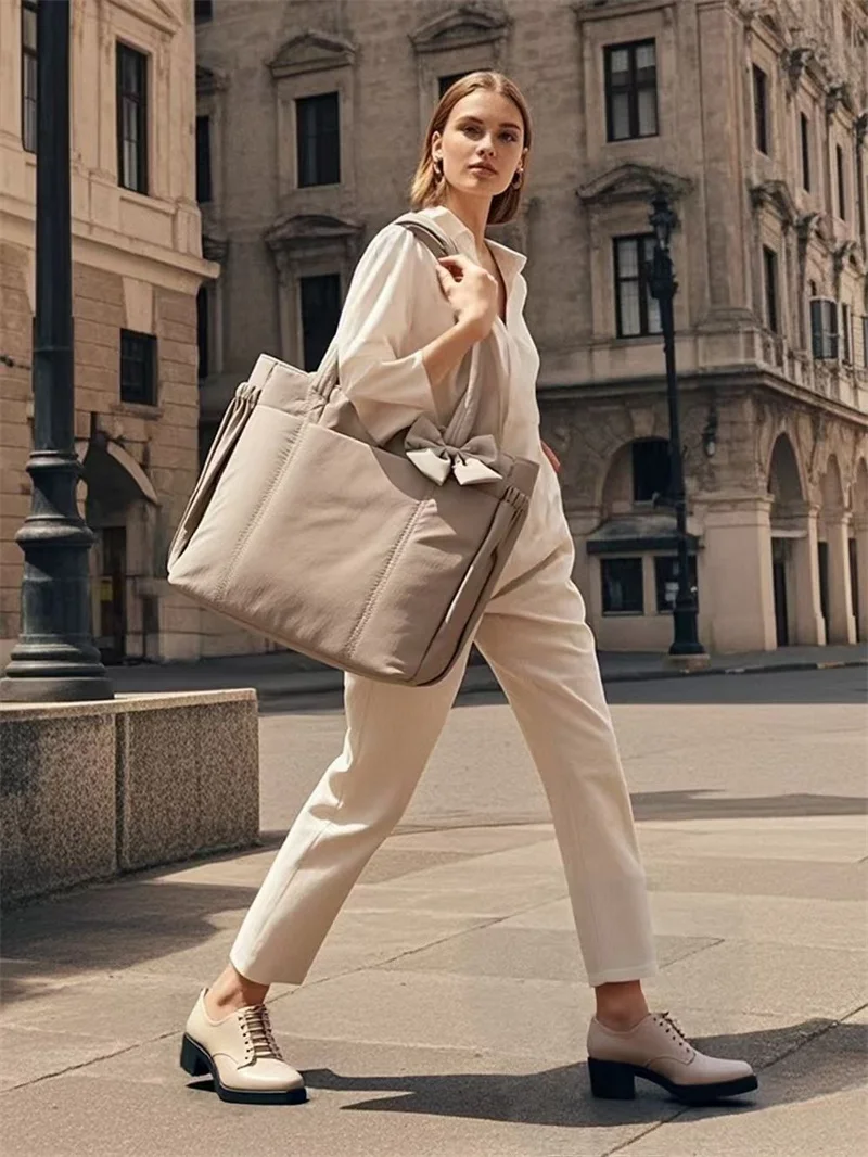 Outdoor Down Cotton Padded Crossbody Bag Multifunctional Casual Sports Handbag for Men Women Suitable for Travel Hiking Cycling