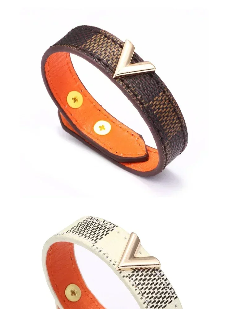 Luxury Charm Letter Golden V Bangle  Minimalist Plain Brown Black Leopard Women Wide Wrap Leather Bracelet Jewelry for Ladies