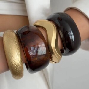 Salircon 4 Styles Vintage Irregular Resin Wide Chunky Bangles for Women Punk Geometric Wave Metal Stackable Bracelets Jewelry