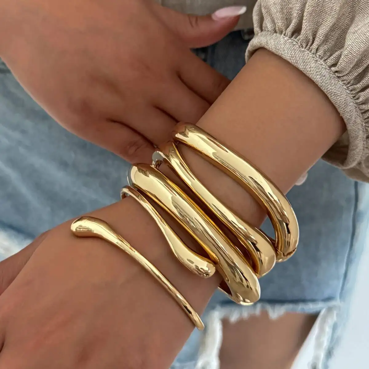 Ingemark Creative Glossy Irregular Water Drop Open Bangles for Women Men Punk Stackable Spring Arm Bracelets Couple Jewelry Gift