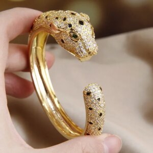 Classic Leopard Crystal Open Bangles&bracelets for Women Fashion Brand Jewelry Punk Style Animal Chunky Bangles 11 41334 otkymh