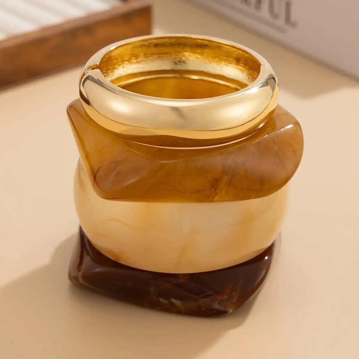 Salircon Vintage Irregular Wide Chunky Resin Acrylic Bangle Bracelets Women Punk Geometric Metal Bracelet Fashion  Party Jewelry