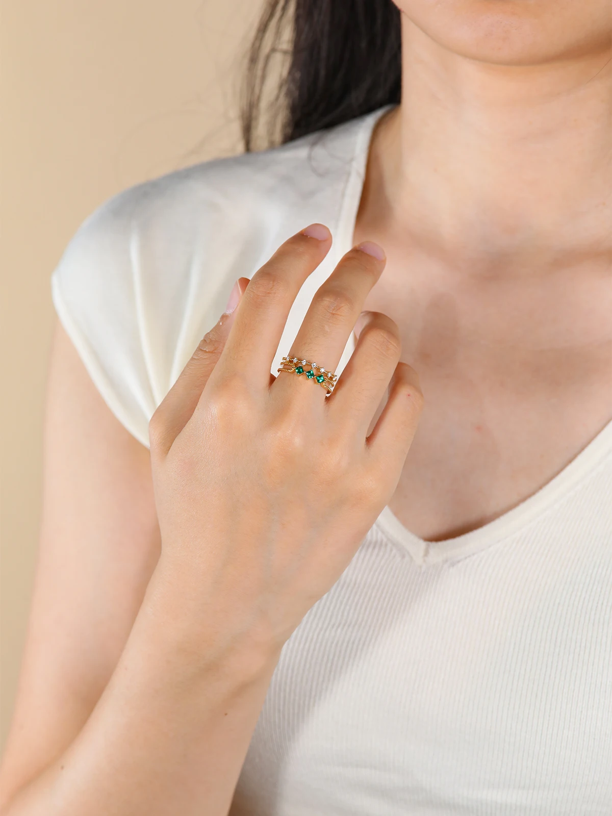 H Women's Irregular Hollow Ring Laboratory Emerald Moissanite 925 Sterling Silver K Gold Exquisite Stacked Fashion Women's Ring