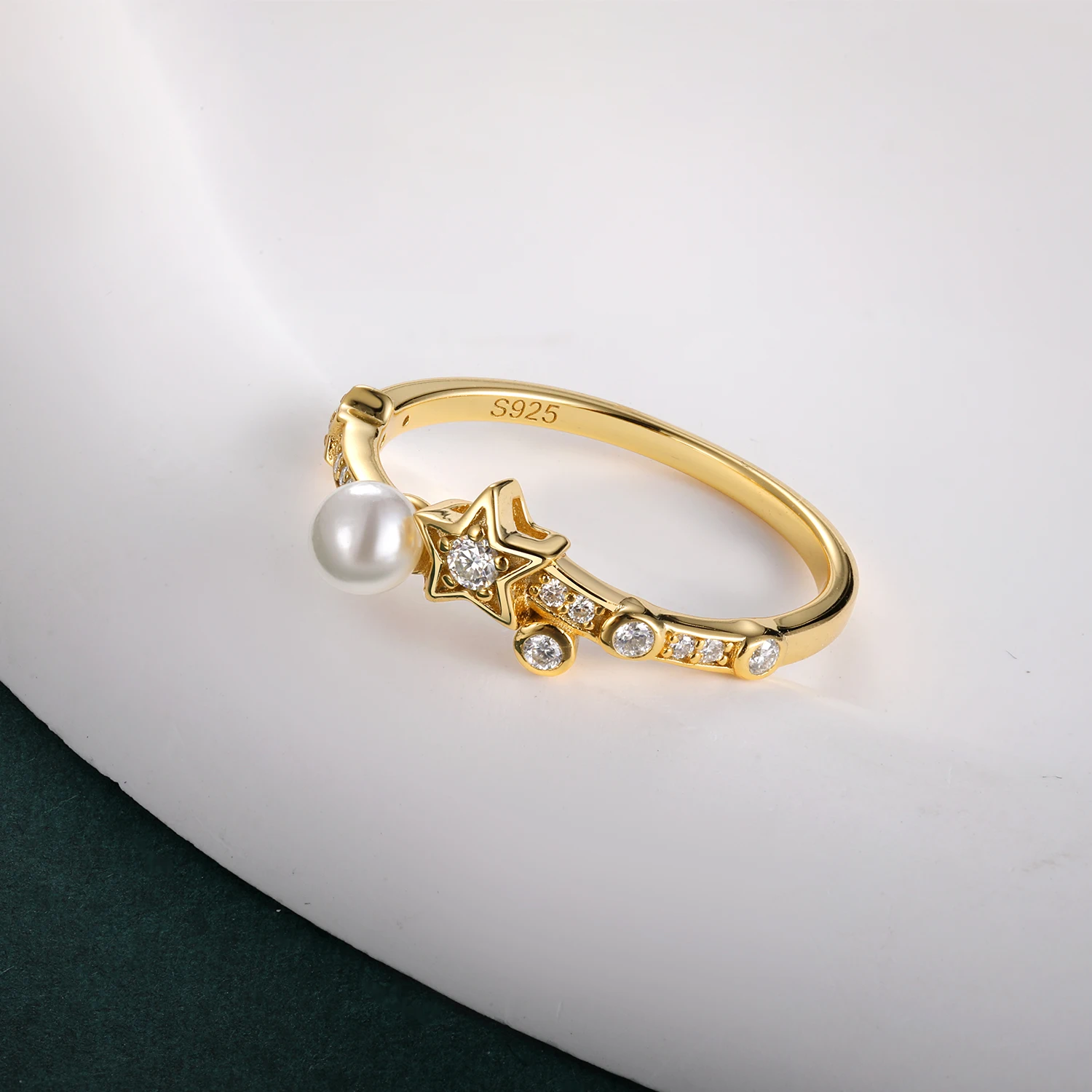 HFE Shell Pearl Women's Ring 925 Silver Moissanite Laboratory Cultivated Diamond Ring 18K Gold-plated Engagement  Fine Jewelry